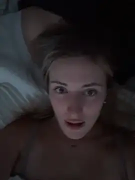 Snapshot of Sashailardi chatting on February 20, 6:26 am Sashailardi online show from February 20, 6:26 am