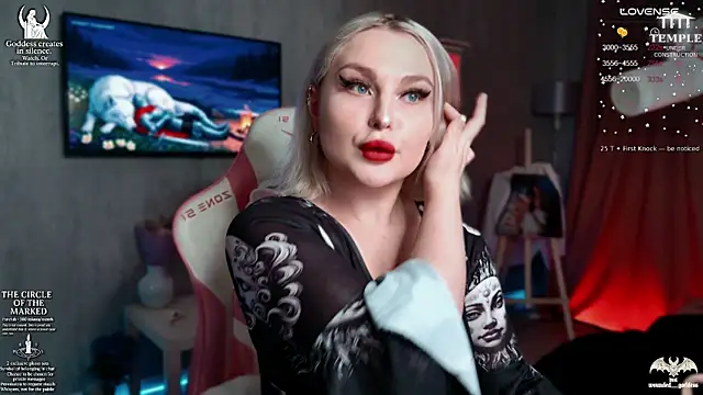 Snapshot of Wounded_Goddess_ chatting on November 25, 3:12 pm Wounded Goddess online show from November 25, 3:12 pm