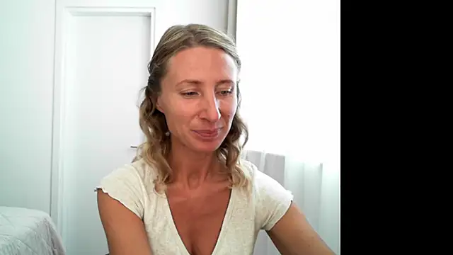 Paevoa online show from October 14, 9:10 am