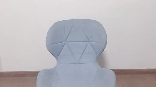 Queen ww online show from December 18, 6:03 pm