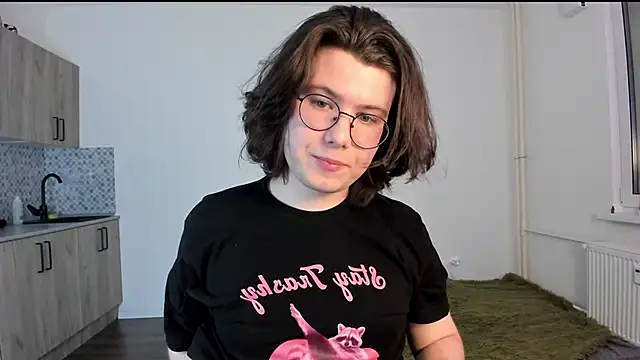 Derek Shameless online show from March 14, 4:56 pm