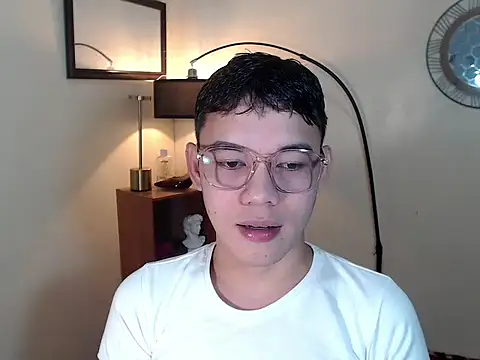 keirflorianxx online show from October 1, 11:22 pm
