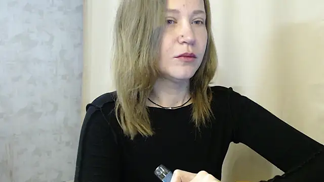 Snapshot of harpermoss chatting on October 25, 10:59 pm harpermoss online show from October 25, 10:59 pm