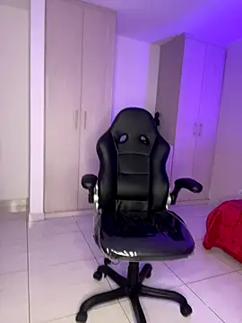 SofiaLust Eup online show from October 26, 3:56 am