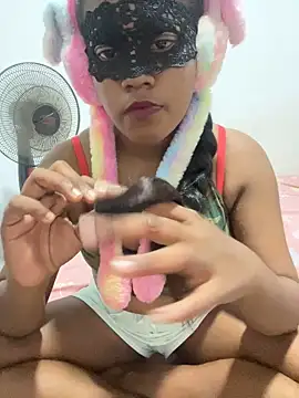 Snapshot of vinushi chatting on October 5, 4:16 pm vinushi online show from October 5, 4:16 pm