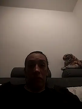 Shantey Laurent online show from December 20, 1:45 am