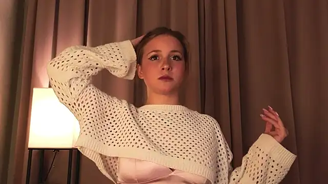 LoveSeekins online show from November 23, 7:35 pm