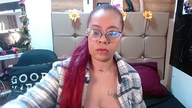 MIA  SPENCER online show from October 7, 3:53 pm