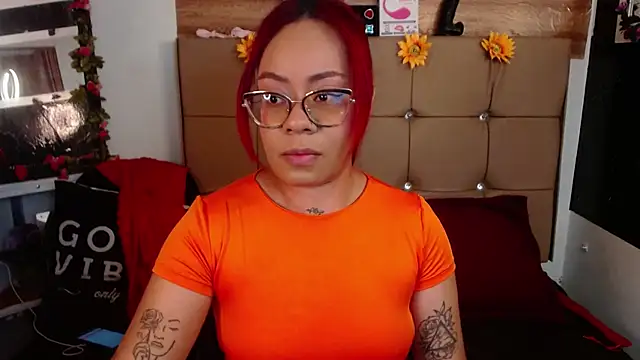 MIA  SPENCER online show from October 18, 7:36 pm