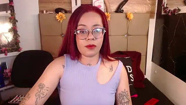 Snapshot of MIA__SPENCER chatting on March 24, 10:04 pm MIA SPENCER online show from March 24, 10:04 pm