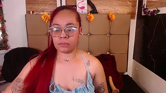 Snapshot of MIA__SPENCER chatting on May 28, 9:12 pm MIA SPENCER online show from May 28, 9:12 pm