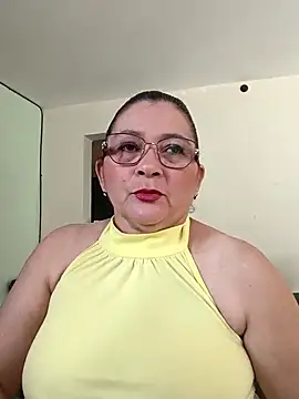 Snapshot of marfil_milf chatting on May 4, 2:02 pm marfil milf online show from May 4, 2:02 pm