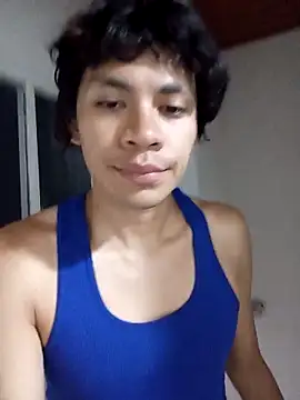 Snapshot of kittymutant99 chatting on February 28, 4:52 pm kittymutant99 online show from February 28, 4:52 pm