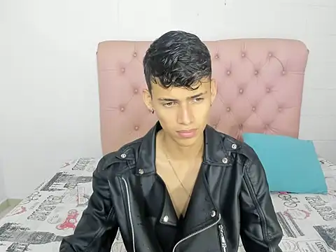 Snapshot of asbeell_grigory chatting on October 18, 8:42 pm asbeell grigory online show from October 18, 8:42 pm