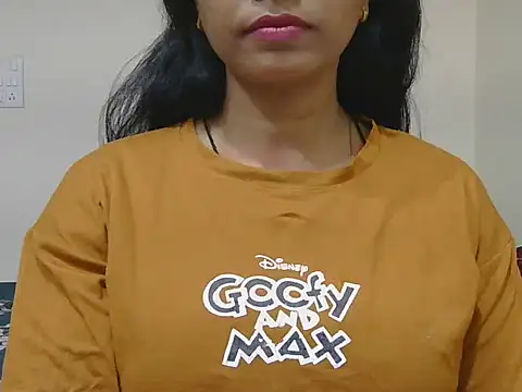 MISS SOMIYA online show from June 16, 3:25 pm
