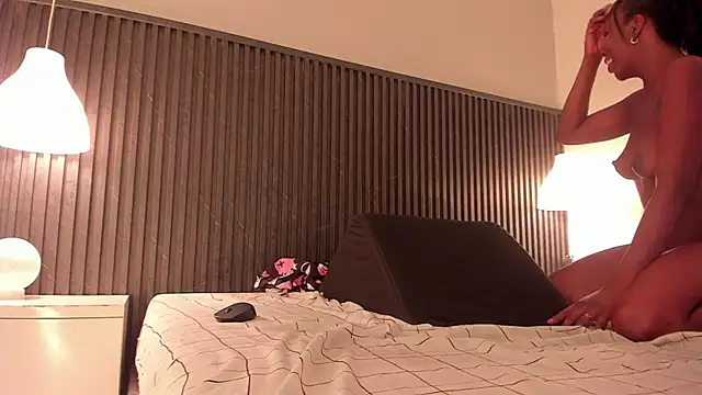 NalahCampbell online show from November 23, 8:25 am