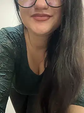 Molly-molly- online show from October 6, 7:28 am