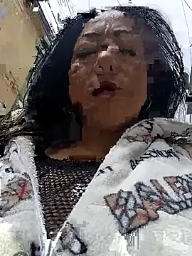 Misshot 01 online show from October 17, 6:43 pm