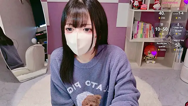 Snapshot of miko_nyan chatting on April 11, 6:07 am miko nyan online show from April 11, 6:07 am