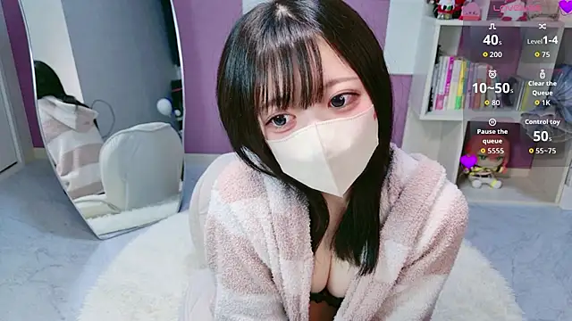 Snapshot of miko_nyan chatting on April 18, 7:29 pm miko nyan online show from April 18, 7:29 pm