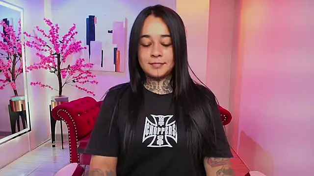 Black roseee online show from February 11, 3:44 am