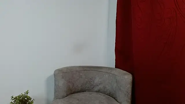 adriel escalante online show from September 23, 2:25 am