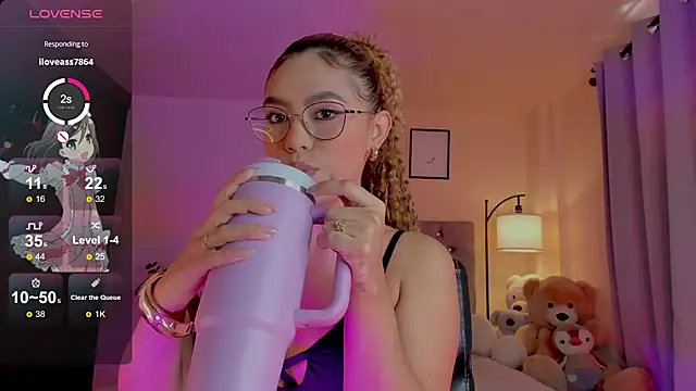Snapshot of OxanaFedorova1- chatting on June 14, 7:05 pm OxanaFedorova1- online show from June 14, 7:05 pm