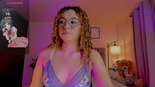 Snapshot of OxanaFedorova1- chatting on June 16, 9:17 pm OxanaFedorova1- online show from June 16, 9:17 pm