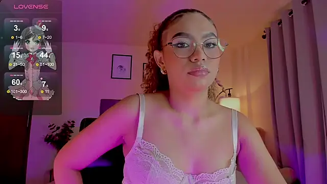 Snapshot of OxanaFedorova1- chatting on June 19, 8:23 pm OxanaFedorova1- online show from June 19, 8:23 pm