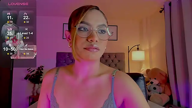 Snapshot of OxanaFedorova1- chatting on July 7, 8:57 pm OxanaFedorova1- online show from July 7, 8:57 pm
