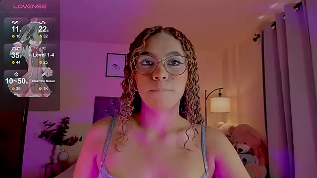 Snapshot of OxanaFedorova1- chatting on July 18, 6:01 pm OxanaFedorova1- online show from July 18, 6:01 pm