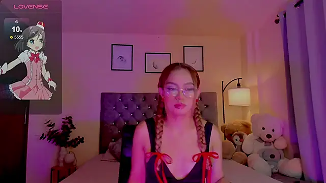 Snapshot of OxanaFedorova1- chatting on July 31, 10:09 pm OxanaFedorova1- online show from July 31, 10:09 pm