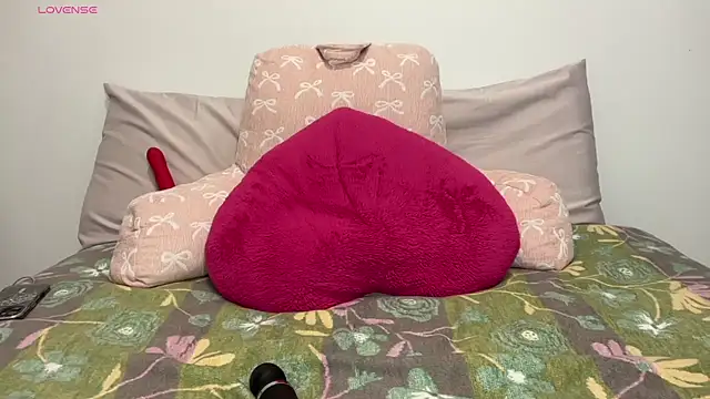 fleshxfairy online show from June 28, 5:46 am