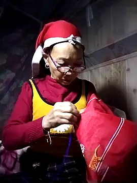 -Xuka-200 online show from December 20, 11:01 pm