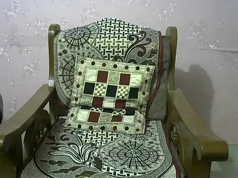 Snapshot of Famit025 chatting on September 29, 6:57 pm Famit025 online show from September 29, 6:57 pm