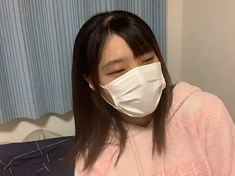 Snapshot of ituki_0415 chatting on November 6, 4:19 pm ituki 0415 online show from November 6, 4:19 pm