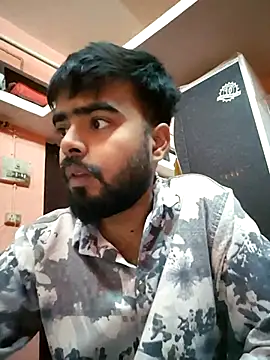 soniriyaa010101 online show from December 3, 10:24 am