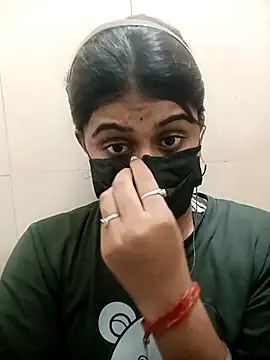 Snapshot of riya_sexy_123 chatting on October 3, 6:27 pm riya sexy 123 online show from October 3, 6:27 pm