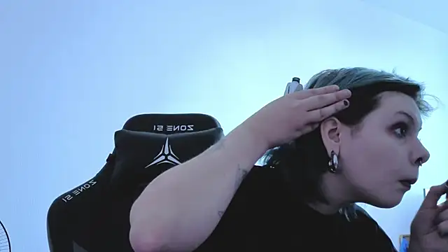 Alice Zev online show from September 11, 1:22 pm