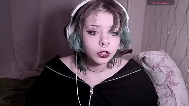 Alice Zev online show from February 5, 11:09 pm