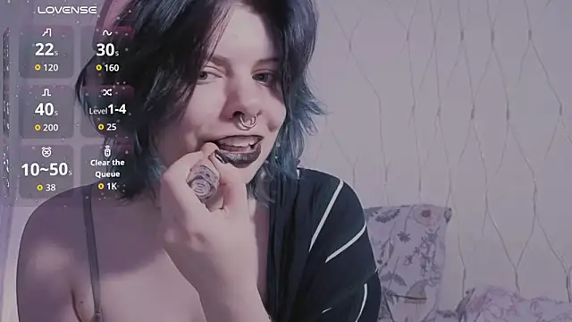 Snapshot of Alice_Zev chatting on May 24, 11:10 pm Alice Zev online show from May 24, 11:10 pm