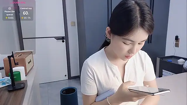 Snapshot of luckckcj chatting on November 13, 6:34 am luckckcj online show from November 13, 6:34 am