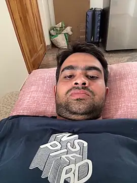 Snapshot of sunnu_97_ chatting on May 27, 4:42 am sunnu 97 online show from May 27, 4:42 am