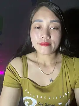 chipp-bong online show from November 8, 1:11 pm