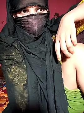 Snapshot of Muskan202 chatting on September 12, 10:21 pm Muskan202 online show from September 12, 10:21 pm