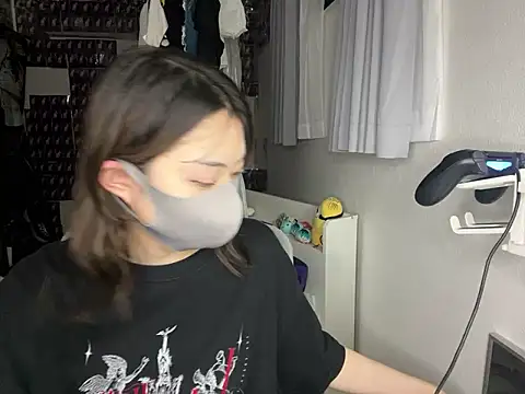 Snapshot of naginagisan chatting on July 4, 12:11 pm naginagisan online show from July 4, 12:11 pm