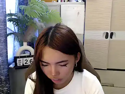 cutie milker online show from February 27, 3:06 am