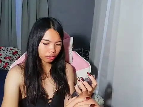 cutie milker online show from June 13, 5:27 am