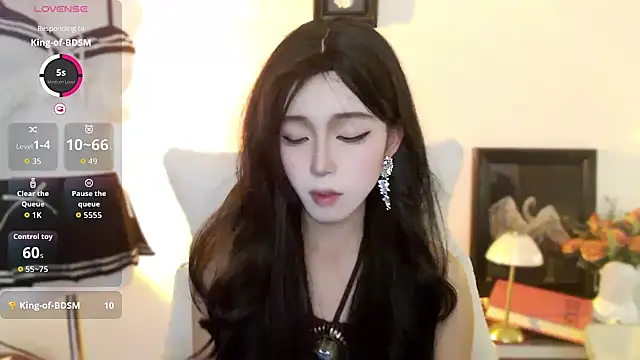 Wfrost0707 online show from November 10, 6:56 am