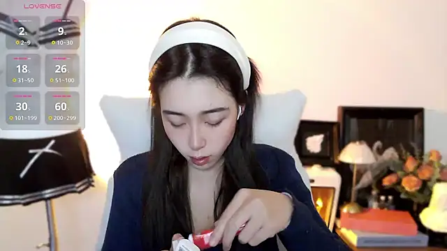 Wfrost0707 online show from November 28, 7:44 am